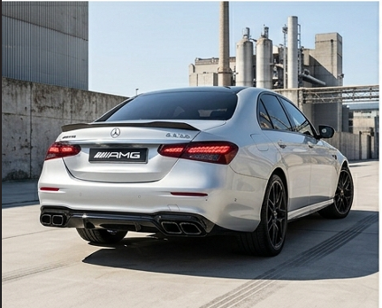 
								Mercedes-Benz E63 full									